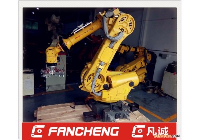 Fanuc/发那科二手 发那科搬运机器人，码垛机械手，上下料机械手，二手工业机器人，上下料机器人，165kg搬运机器人