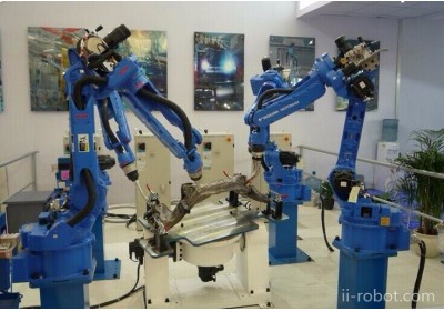 湖南长沙 焊接机器人 弧焊机器人 点焊机器人 安川机器人MOTOMAN-MA1800