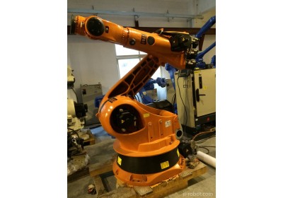 KUKA KR210-2 二手点焊机器人 上胶密封机器人