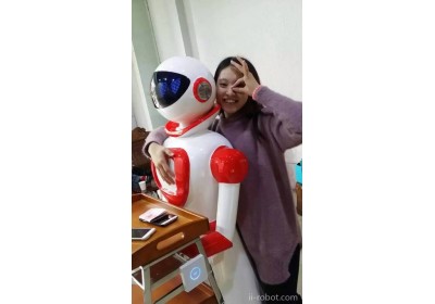 卡特智能机器人  送餐服务、机器人模型