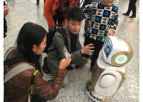 一个叫智慧星机器人公司卖打令小宝机器人我朋友说质量很好就是不知道具体地址有知道的请告诉我一下谢谢