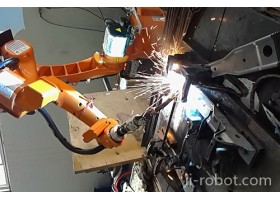 建筑爬架焊接机器人智能焊接机械手气保焊焊接设备工业机器人