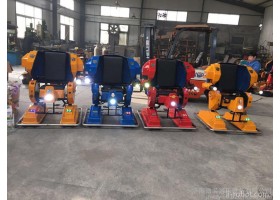 济南微装 游乐设备儿童游乐设备 厂家热销电动遥控加重钢铁侠可行走机器人 火热上市 欢迎致电济南微装